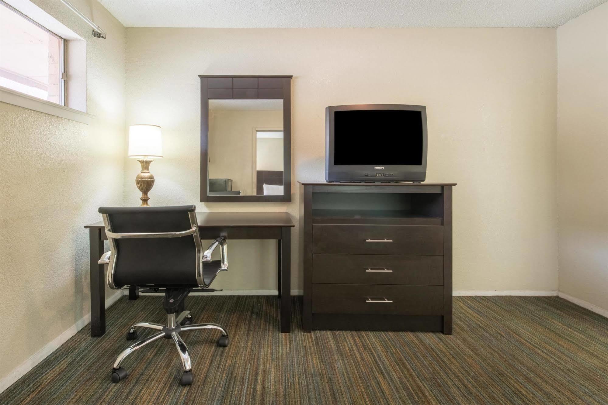 Express Inn ฟอร์ตเวิร์ท ภายนอก รูปภาพ